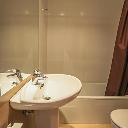 Ciutadella A Litoral Costa Dorada - Only Families Apartment *